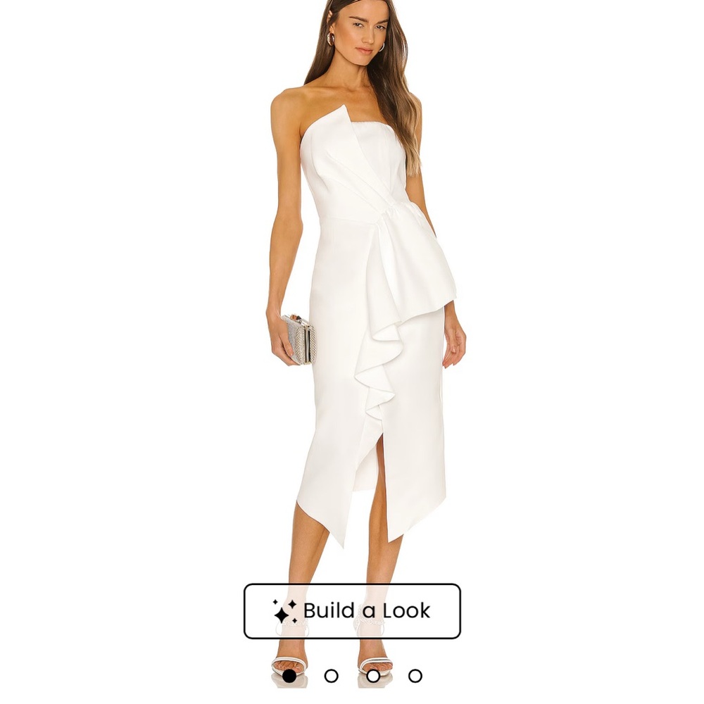 Elliatt Elegant White Strapless Dress worn once then dry cleaned